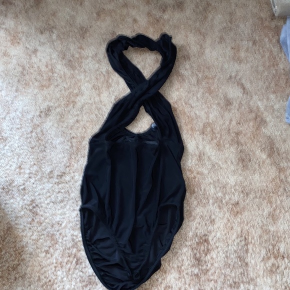 Nasty Gal black body suits - Picture 4 of 10